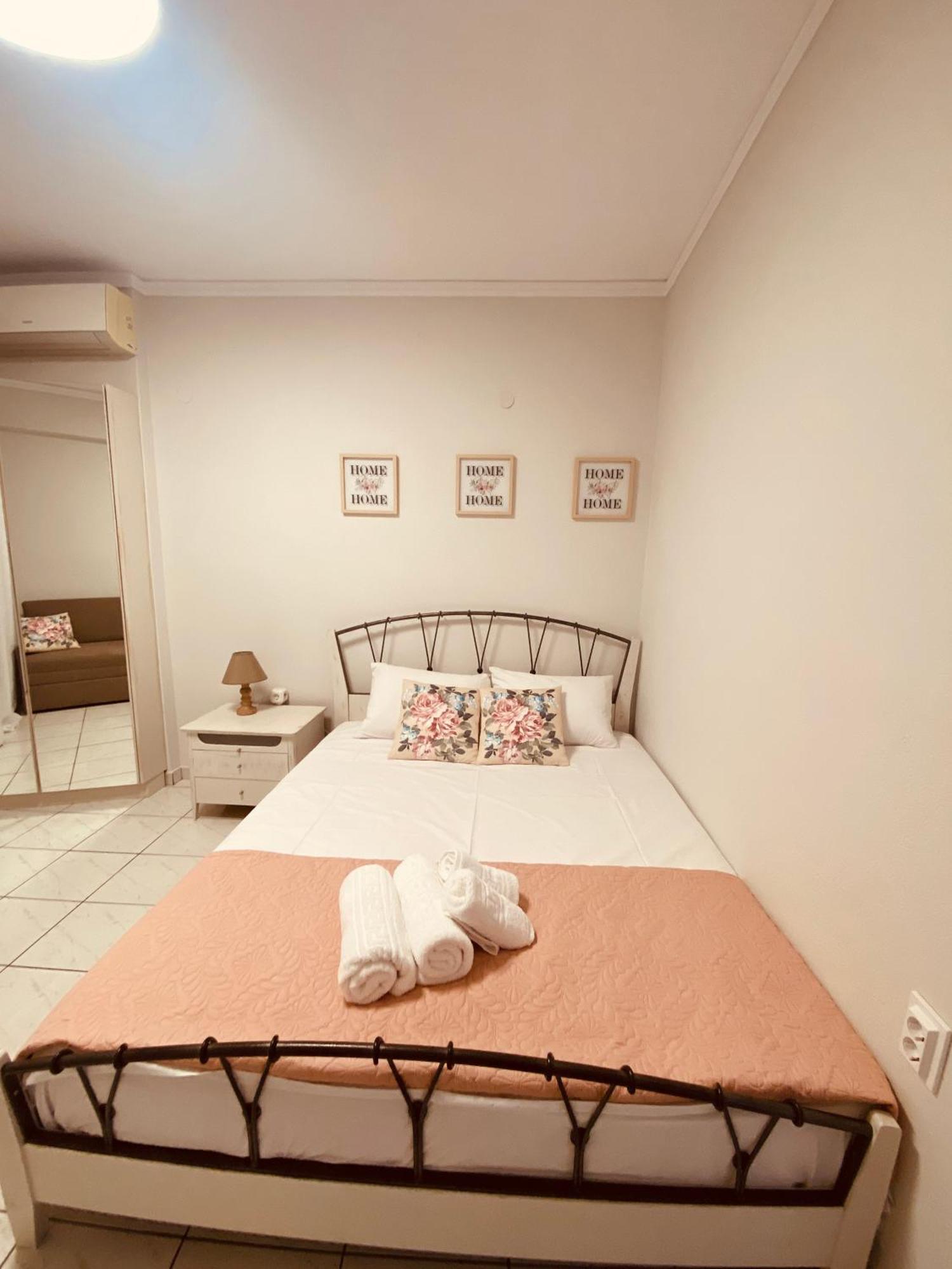 Peramore Apartment Néa Péramos Buitenkant foto